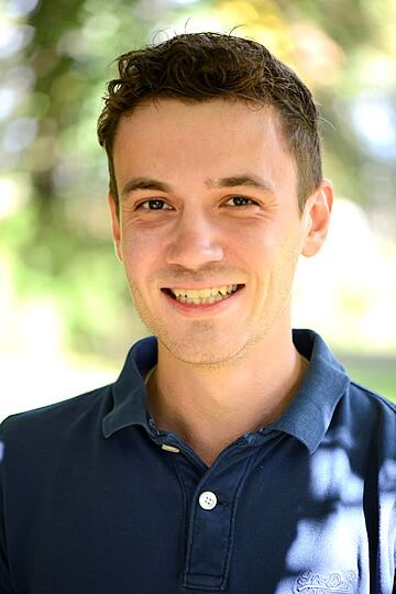 Dr. Nico Junglas Dr. Nico Junglas